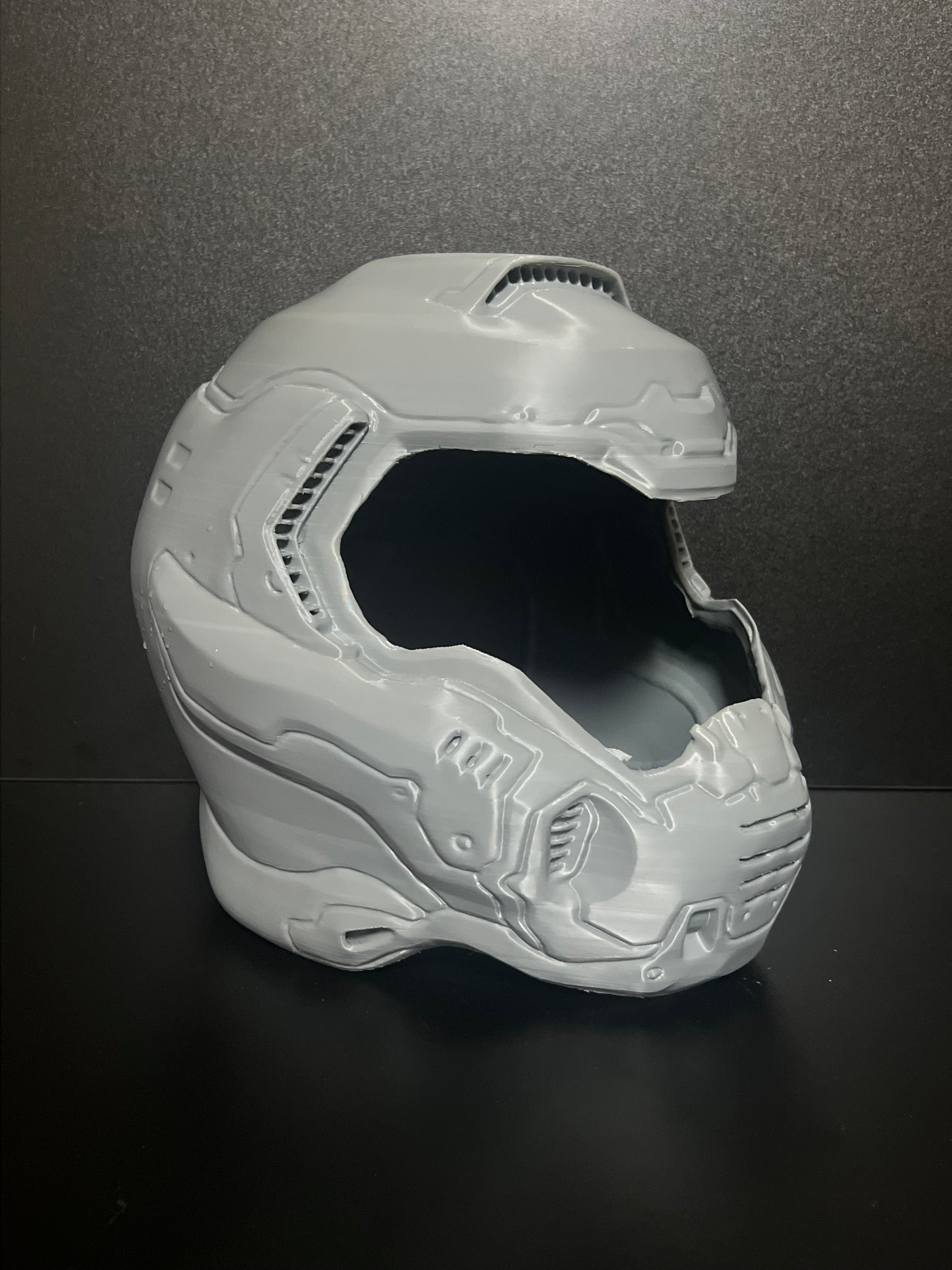 Doom 2016 Praetor Full Cosplay Helmet Doom Slayer