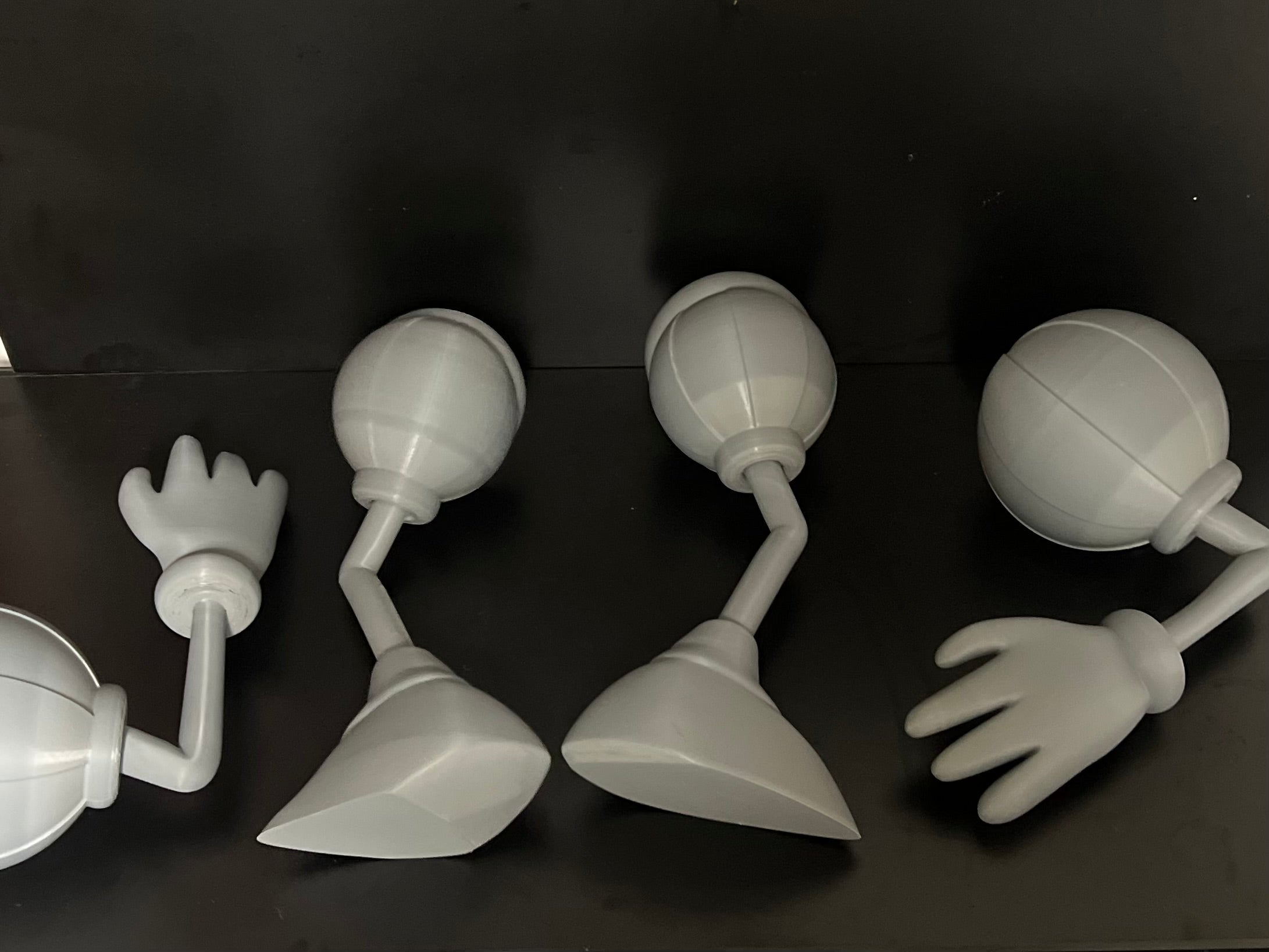 POMNI Life-size Statue The Amazing Digital Circus