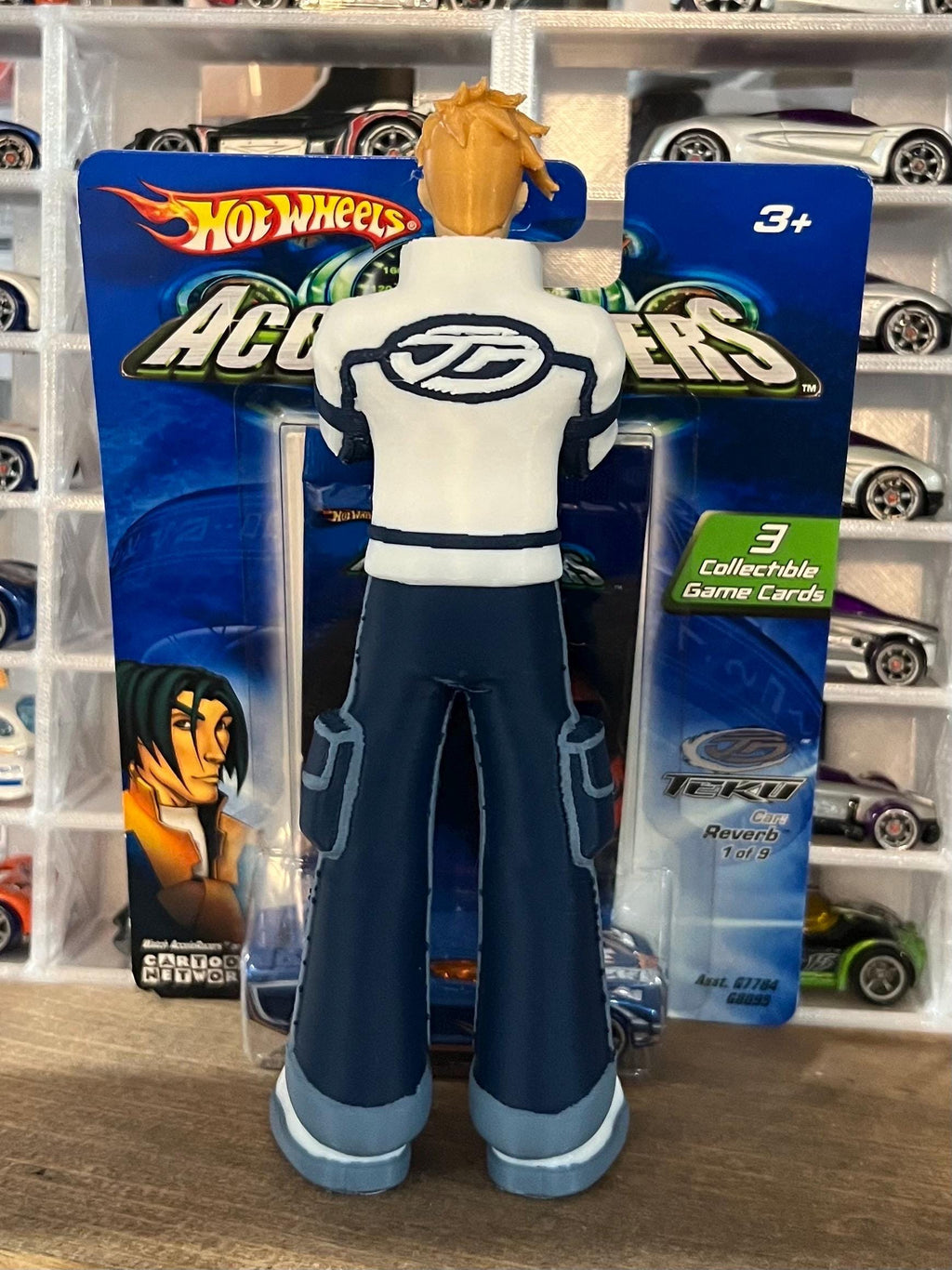 Hot Wheels Acceleracers Vert Wheeler Statue figure